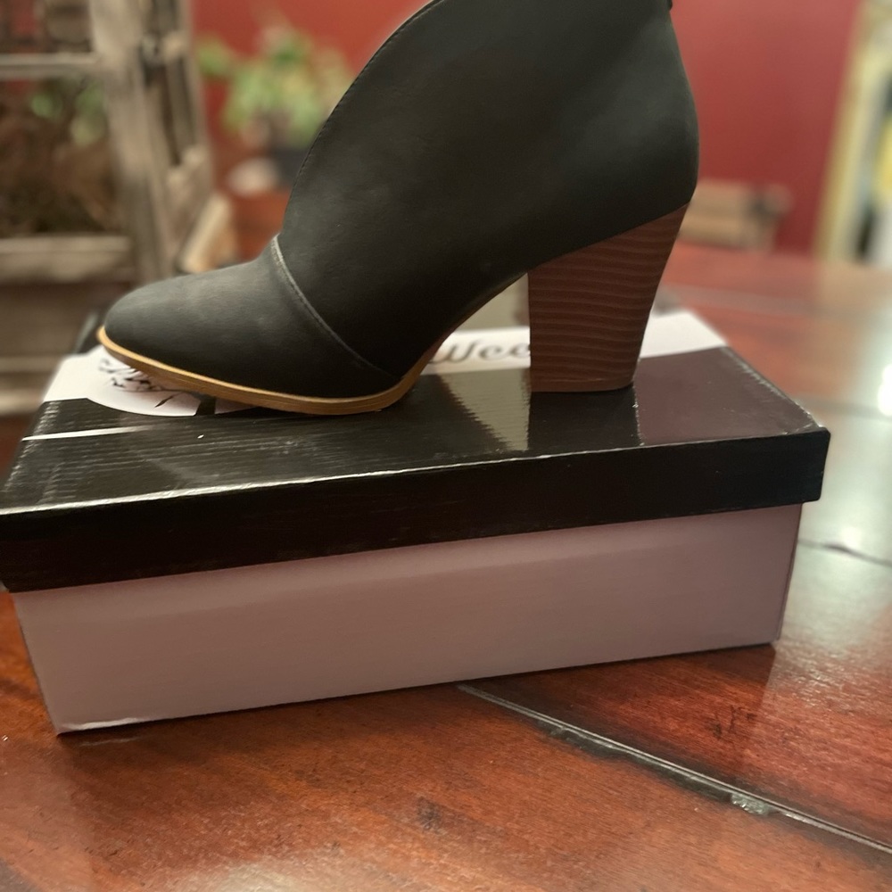 Booties - Picture 2 of 3